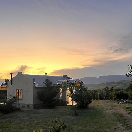 Berghouse And Cottages Langkloof Экстерьер фото